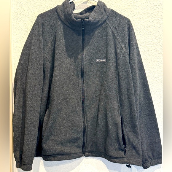 Columbia Other - Men’s Dark Grey Full Zip Columbia Jacket with pockets - Size 3X